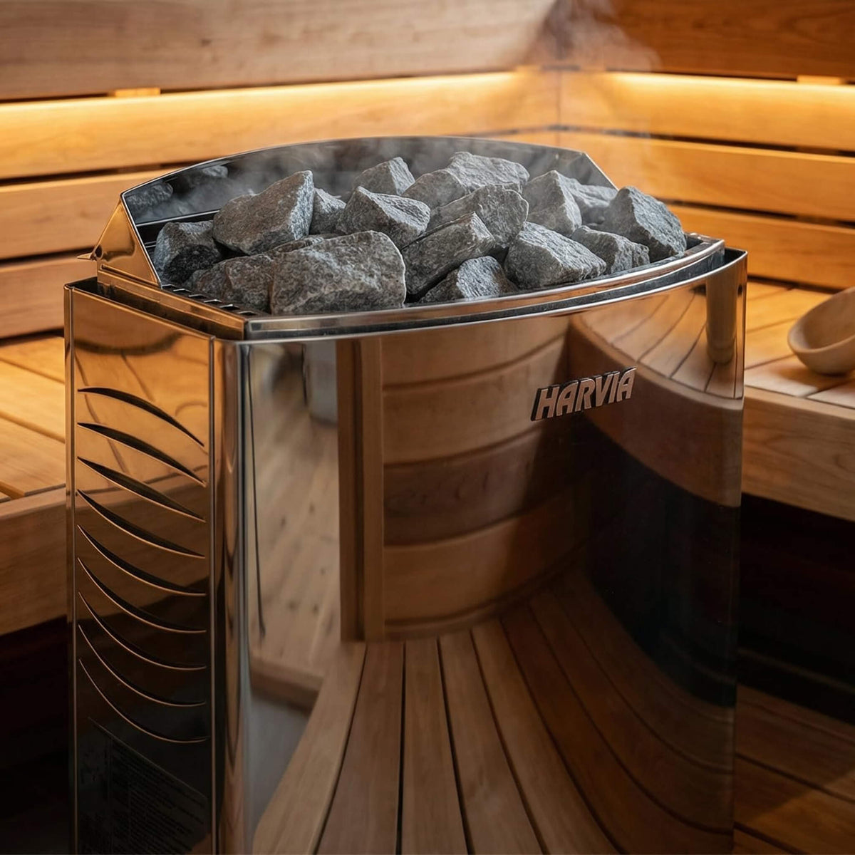 Rövia Elvaria 4-Person Indoor Canadian Red Cedar Infrared And Steam Sauna With 6KW Harvia Heater [Made-To-Order]