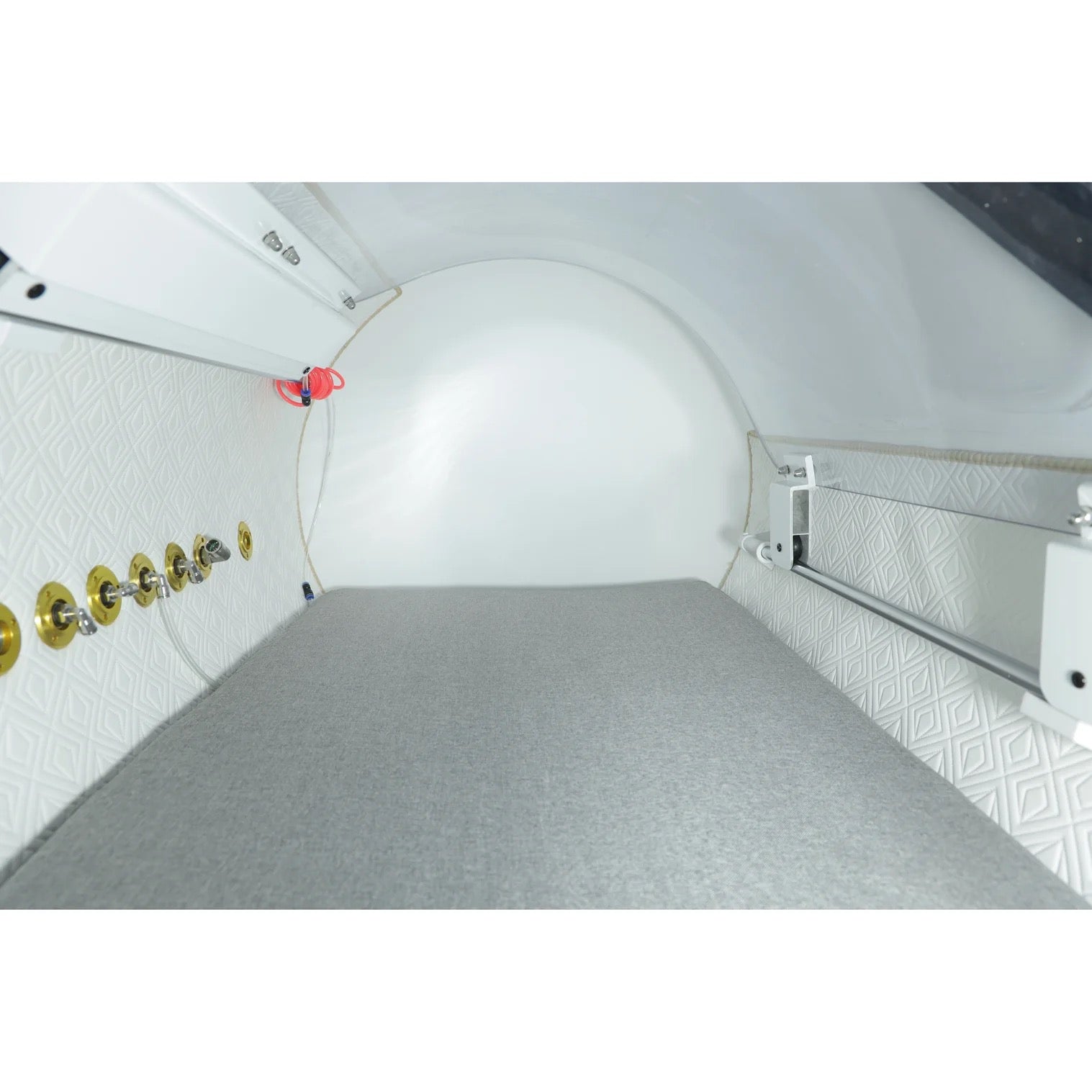 Oxyair 2.0ATA Hard Shell HBOT Hyperbaric Chamber — Compact